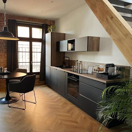 Ennea - Jacuzzi & Luxury Suites (Adults Only) Perpignan Eksteriør bilde